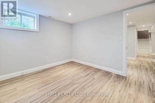 20 Highland Road W, Hamilton, ON - Indoor Photo Showing Other Room