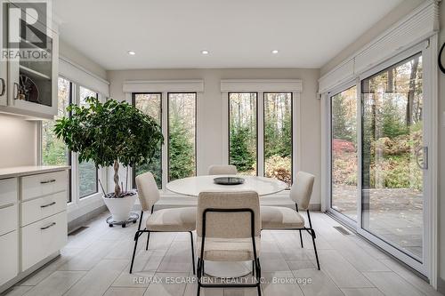 158 Sulphur Springs Road, Hamilton, ON - Indoor Photo Showing Dining Room