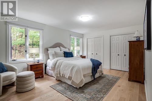 158 Sulphur Springs Road, Hamilton, ON - Indoor Photo Showing Bedroom