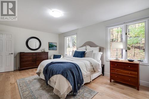 158 Sulphur Springs Road, Hamilton, ON - Indoor Photo Showing Bedroom