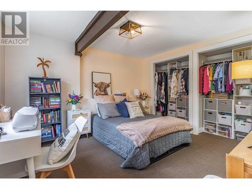 16621 Maki Road, Lake Country, BC - Indoor Photo Showing Bedroom