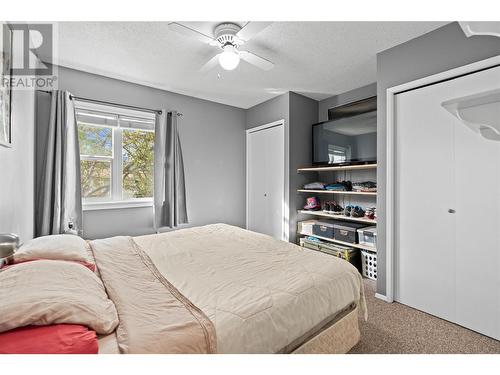 1809 40Th Avenue Unit# 11, Vernon, BC - Indoor Photo Showing Bedroom