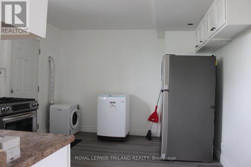 D - 508 Horton Street E, London, ON - Indoor Photo Showing Laundry Room