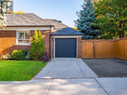 37 Briar Dale Boulevard, Toronto, ON - Outdoor