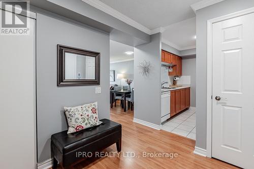 1224 - 18 Mondeo Drive, Toronto, ON - Indoor Photo Showing Other Room