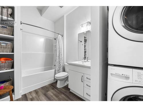 1353 Myra Place, Kamloops, BC - Indoor Photo Showing Laundry Room