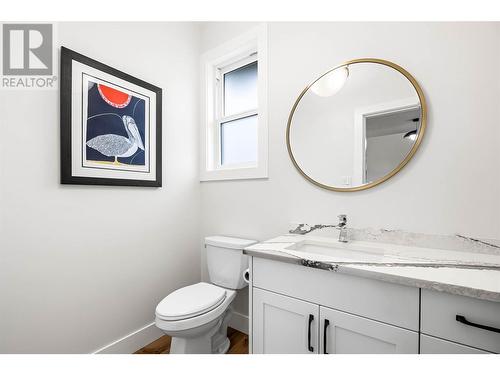 1353 Myra Place, Kamloops, BC - Indoor Photo Showing Bathroom