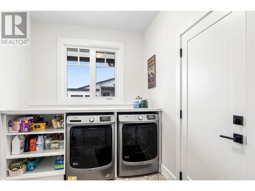 1353 Myra Place, Kamloops, BC - Indoor Photo Showing Laundry Room