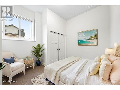 1353 Myra Place, Kamloops, BC - Indoor Photo Showing Bedroom