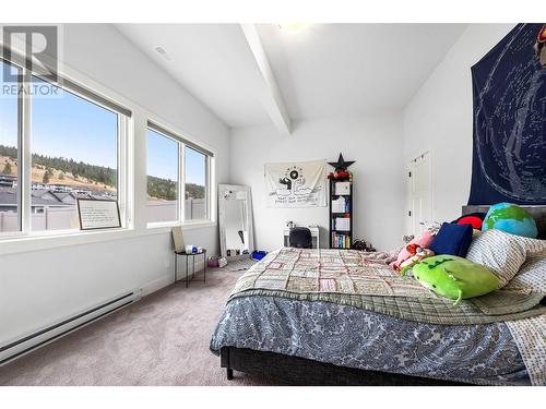 1353 Myra Place, Kamloops, BC - Indoor Photo Showing Bedroom