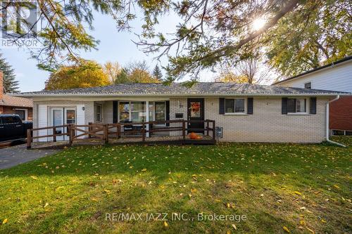 21 Maple Crescent, Kawartha Lakes (Lindsay), ON - Outdoor With Deck Patio Veranda