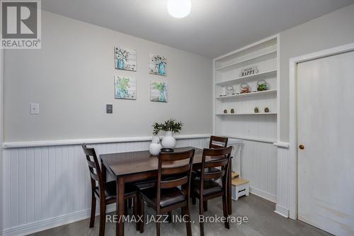 21 Maple Crescent, Kawartha Lakes (Lindsay), ON - Indoor Photo Showing Dining Room