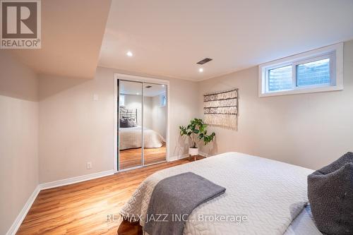 21 Maple Crescent, Kawartha Lakes (Lindsay), ON - Indoor Photo Showing Bedroom