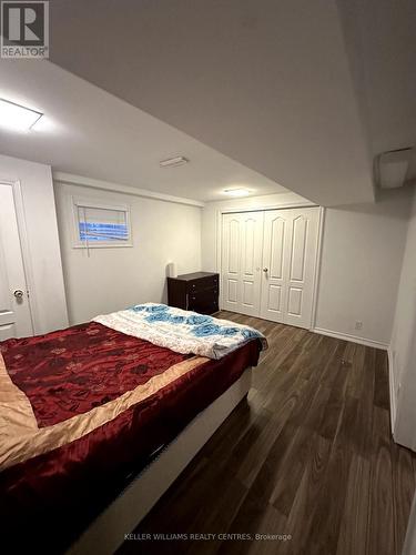 78 Crown Crescent, Bradford West Gwillimbury, ON - Indoor Photo Showing Bedroom