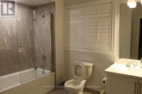 89 William Booth Avenue, Newmarket, ON - Indoor Photo Showing Bathroom