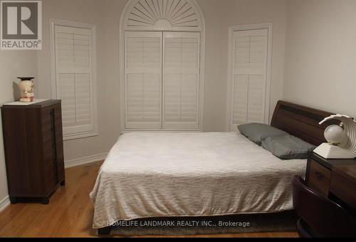 89 William Booth Avenue, Newmarket, ON - Indoor Photo Showing Bedroom