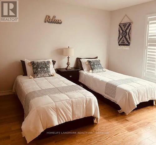 89 William Booth Avenue, Newmarket, ON - Indoor Photo Showing Bedroom