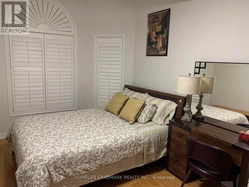 89 William Booth Avenue, Newmarket, ON - Indoor Photo Showing Bedroom