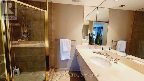 2074/75 - 90 Highland Drive, Oro-Medonte, ON - Indoor Photo Showing Bathroom