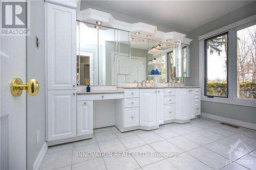 1104 Boucher Crescent, Ottawa, ON - Indoor Photo Showing Bathroom