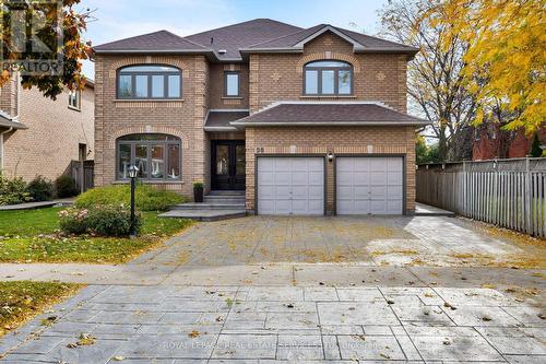 98 River Glen Boulevard, Oakville, ON - Outdoor With Facade