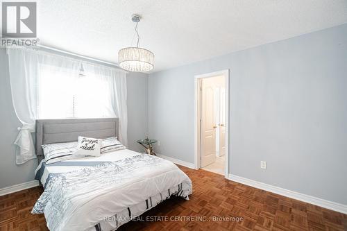 7 Prince Edward Boulevard, Brampton, ON - Indoor Photo Showing Bedroom