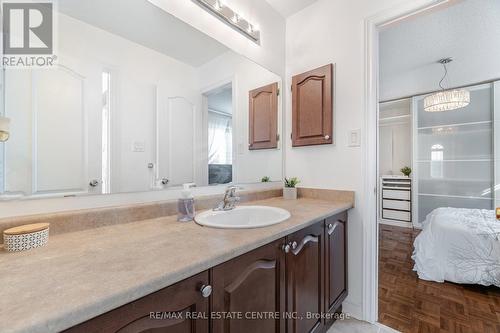 7 Prince Edward Boulevard, Brampton, ON - Indoor Photo Showing Bathroom