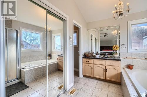 79 Gatestone Drive, Hamilton, ON - Indoor Photo Showing Bathroom