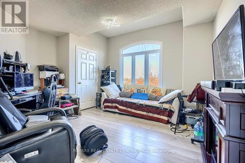 79 Gatestone Drive, Hamilton, ON - Indoor