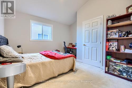 79 Gatestone Drive, Hamilton, ON - Indoor Photo Showing Bedroom