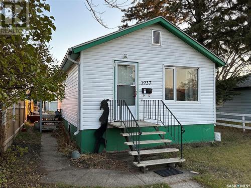 1937 14Th Street W, Prince Albert, SK - Outdoor