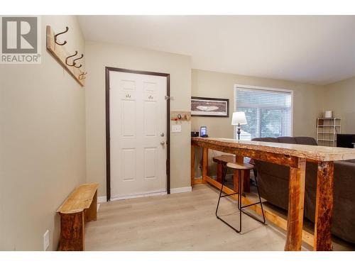 1442 Illecillewaet Road Unit# 5, Revelstoke, BC - Indoor