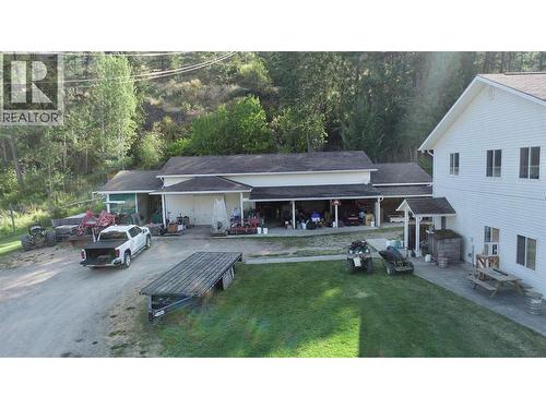 Packing and Storage Shed - 3423 3A Highway, Creston, BC 