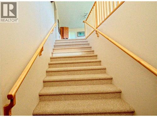Stairs Up - 3423 3A Highway, Creston, BC 