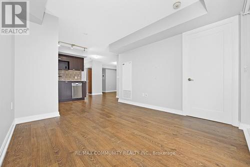 1724 - 275 Village Green Square, Toronto, ON - Indoor