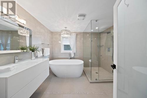 1760 Spruce Hill Road, Pickering, ON - Indoor Photo Showing Bathroom