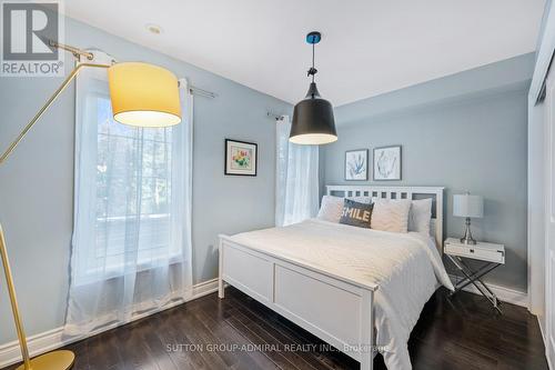 2152 Bayview Avenue, Toronto, ON - Indoor Photo Showing Bedroom