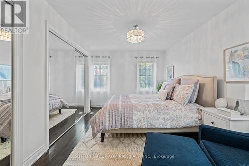 2152 Bayview Avenue, Toronto, ON - Indoor Photo Showing Bedroom