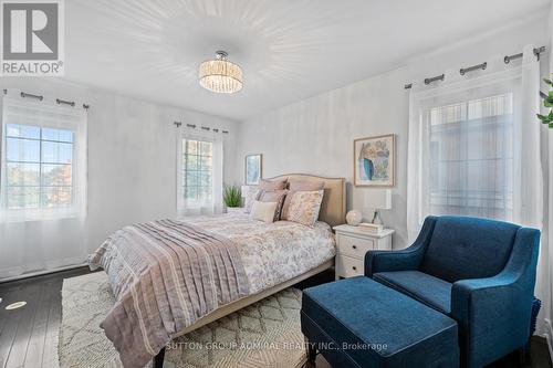 2152 Bayview Avenue, Toronto, ON - Indoor Photo Showing Bedroom