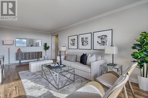 407 - 1210 Radom Street, Pickering, ON - Indoor Photo Showing Living Room