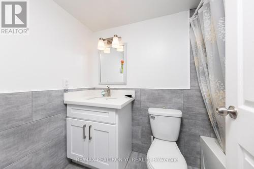 1612 - 100 Wingarden Court, Toronto, ON - Indoor Photo Showing Bathroom