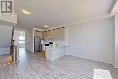 26 Bateson Street, Ajax, ON - Indoor Photo Showing Kitchen