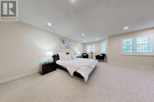 25 Karl Court, Vaughan, ON - Indoor Photo Showing Bedroom