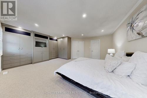 25 Karl Court, Vaughan, ON - Indoor Photo Showing Bedroom