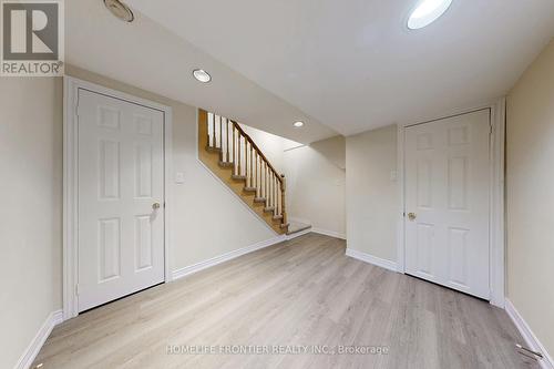 25 Karl Court, Vaughan, ON - Indoor Photo Showing Other Room