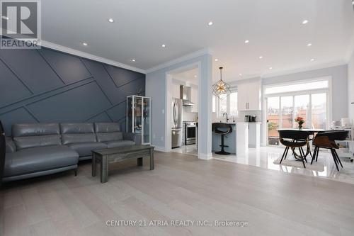 21 Westolivia Trail, Vaughan, ON - Indoor Photo Showing Living Room