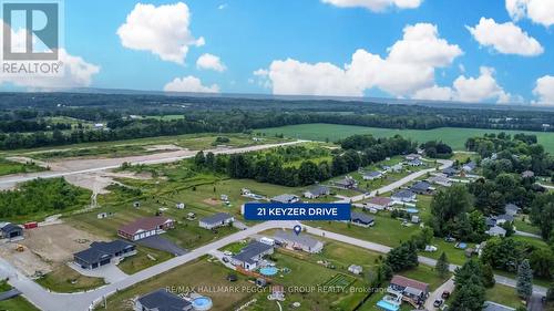 21 Keyzer Drive, Oro-Medonte, ON - Outdoor With View