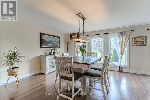 1754 Concession 10 Road, Ramara, ON - Indoor Photo Showing Dining Room