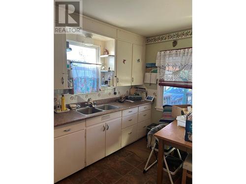 225 Pine Street, Chase, BC - Indoor Photo Showing Kitchen With Double Sink