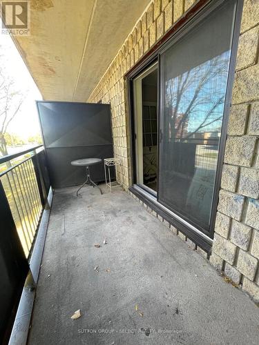 204 - 140 Park Avenue E, Chatham-Kent (Chatham), ON - Outdoor With Balcony With Exterior